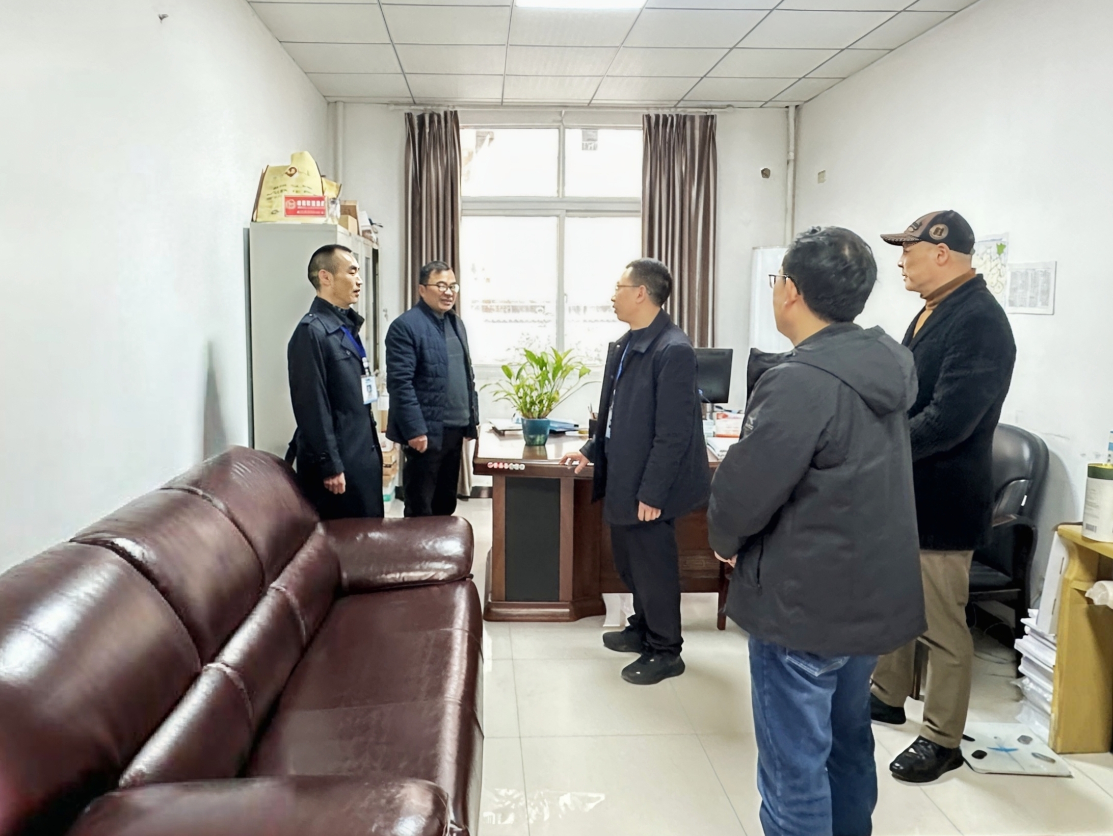 1770969895770088875.jpg 1770969895770088875.jpg